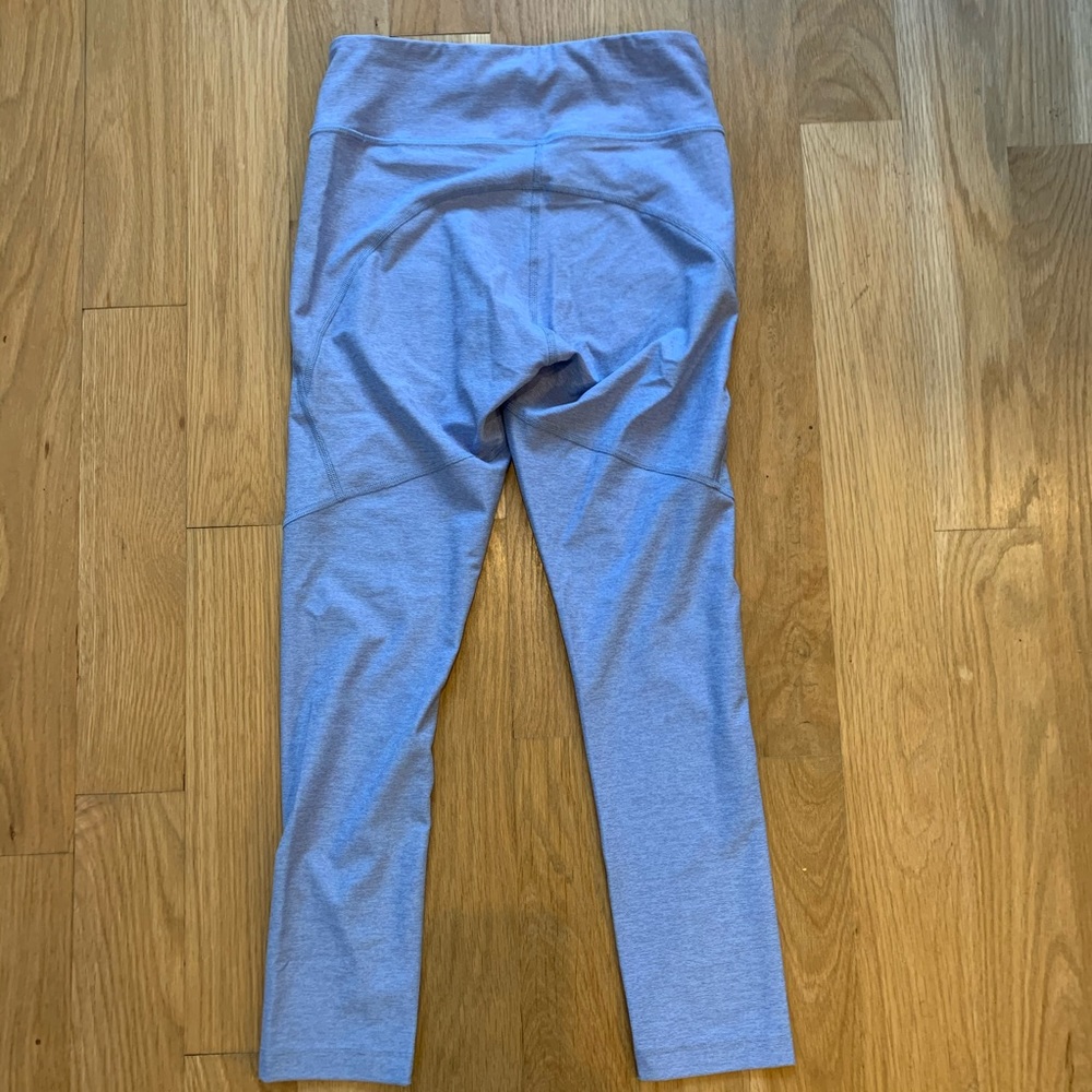 Outdoor Voices 3/4 Warmup Leggings in Lilac - Picture 7 of 7